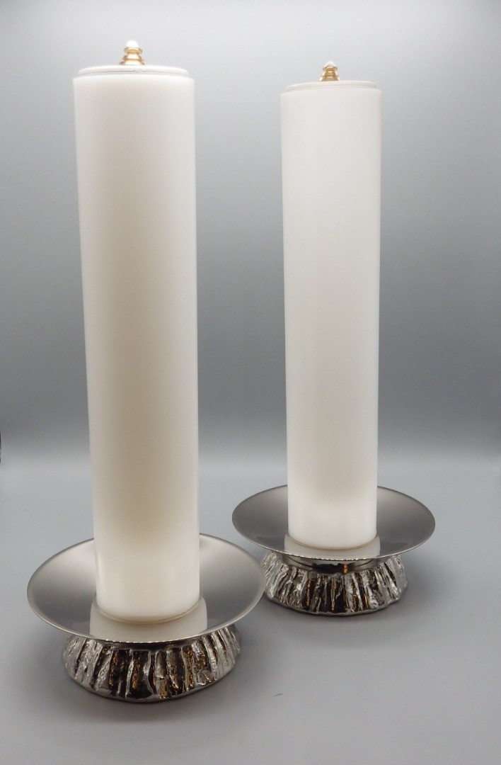 Melting Candlesticks