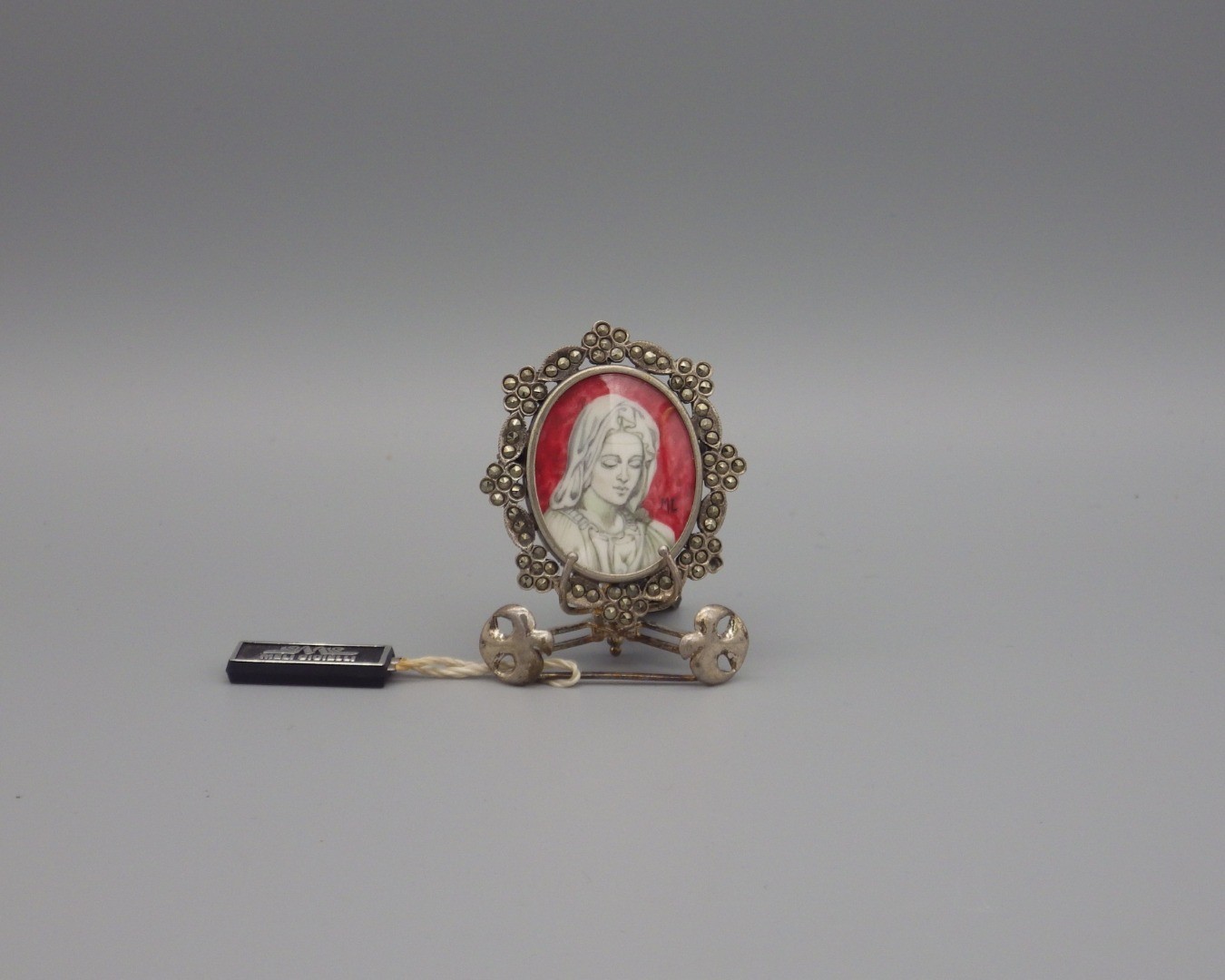 Pietà Brooch/Pendant